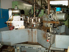 LEITZ  